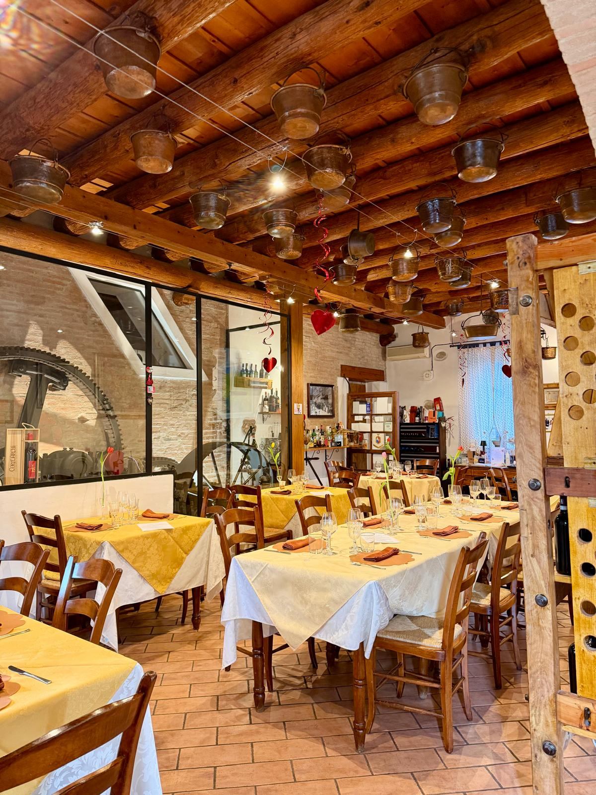 Sala per cerimonie ed eventi - Ristorante Pila dell'Abate
